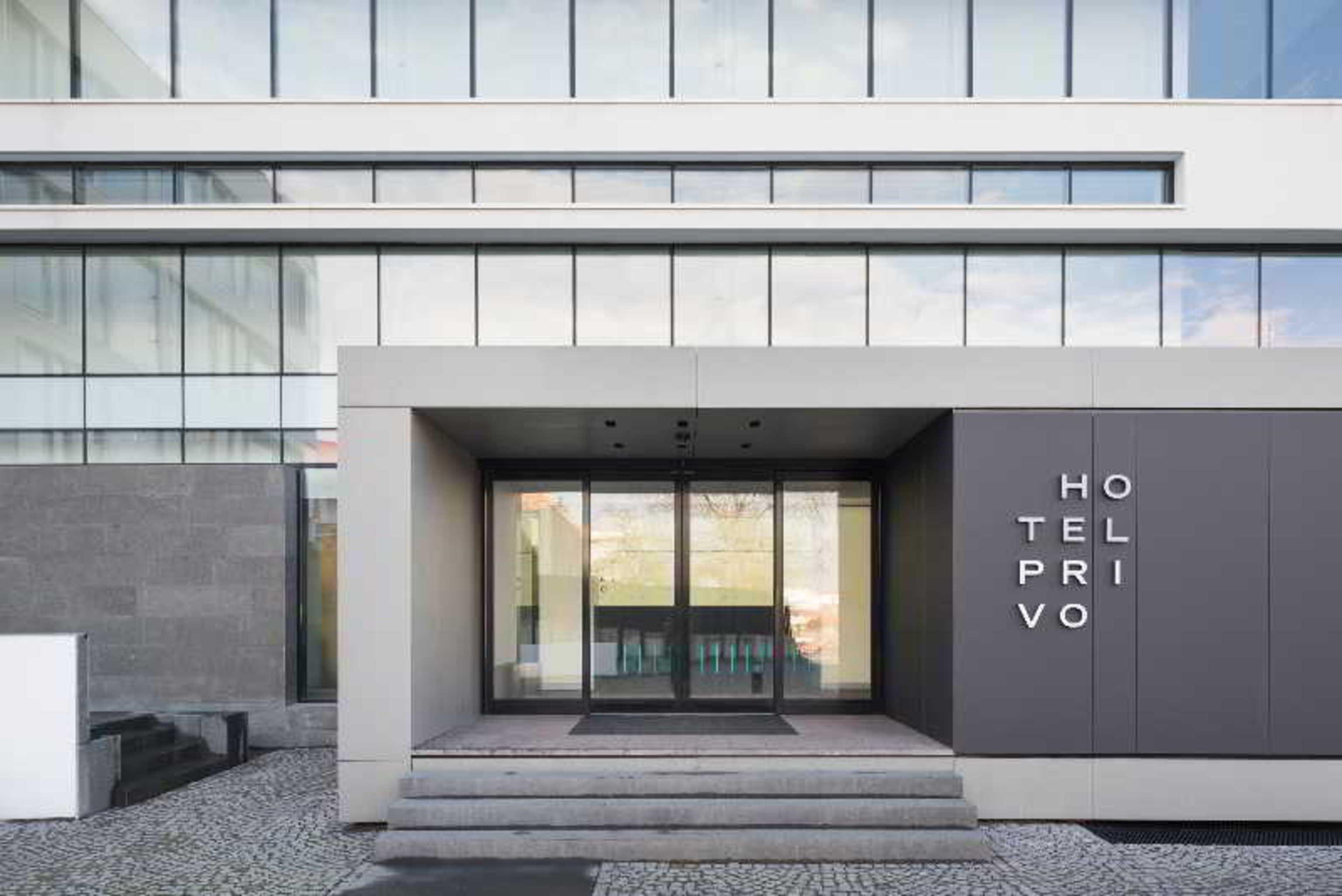 Hotel Privo Târgu-Mureş Exteriér fotografie