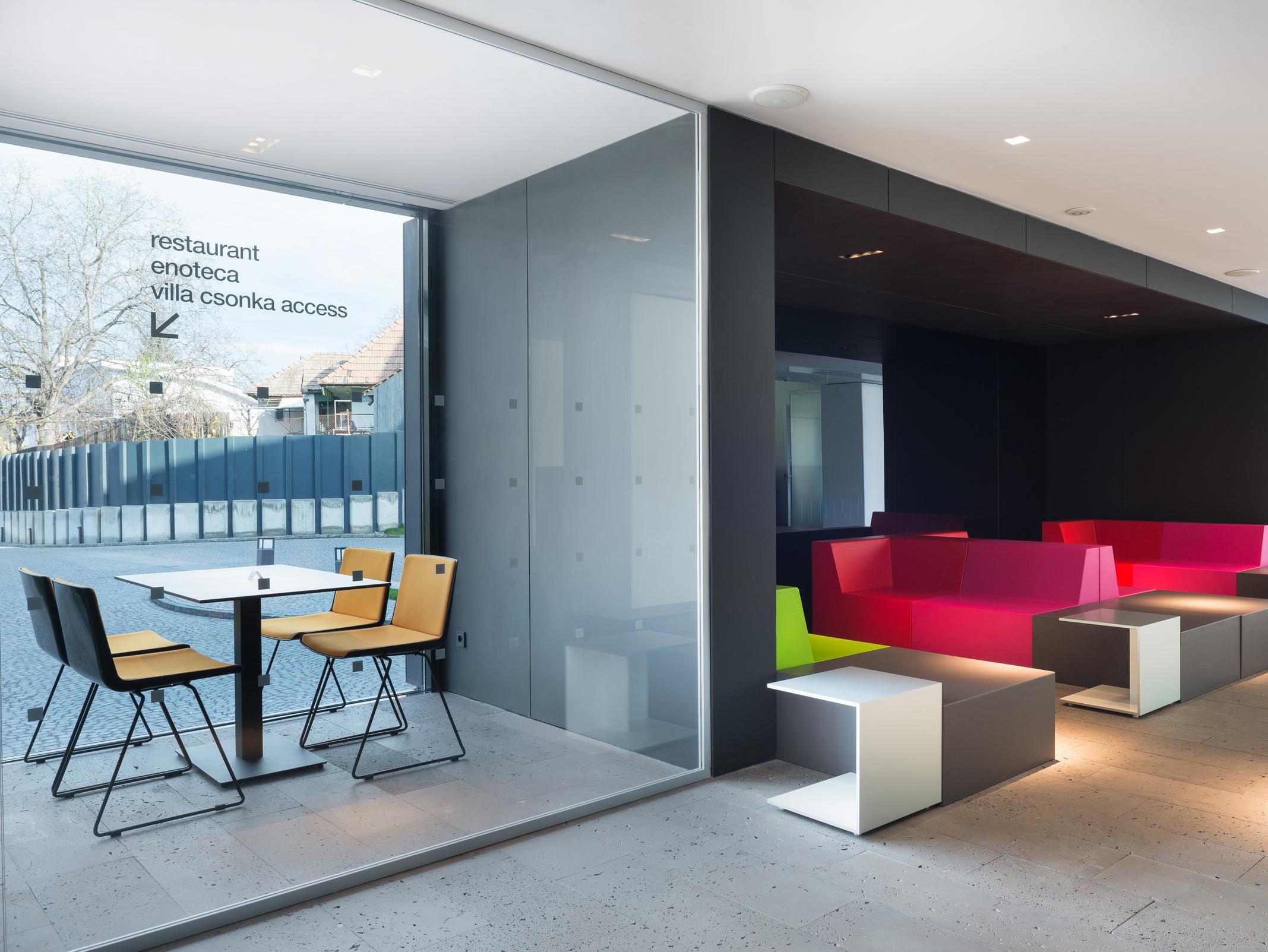 Hotel Privo Târgu-Mureş Exteriér fotografie