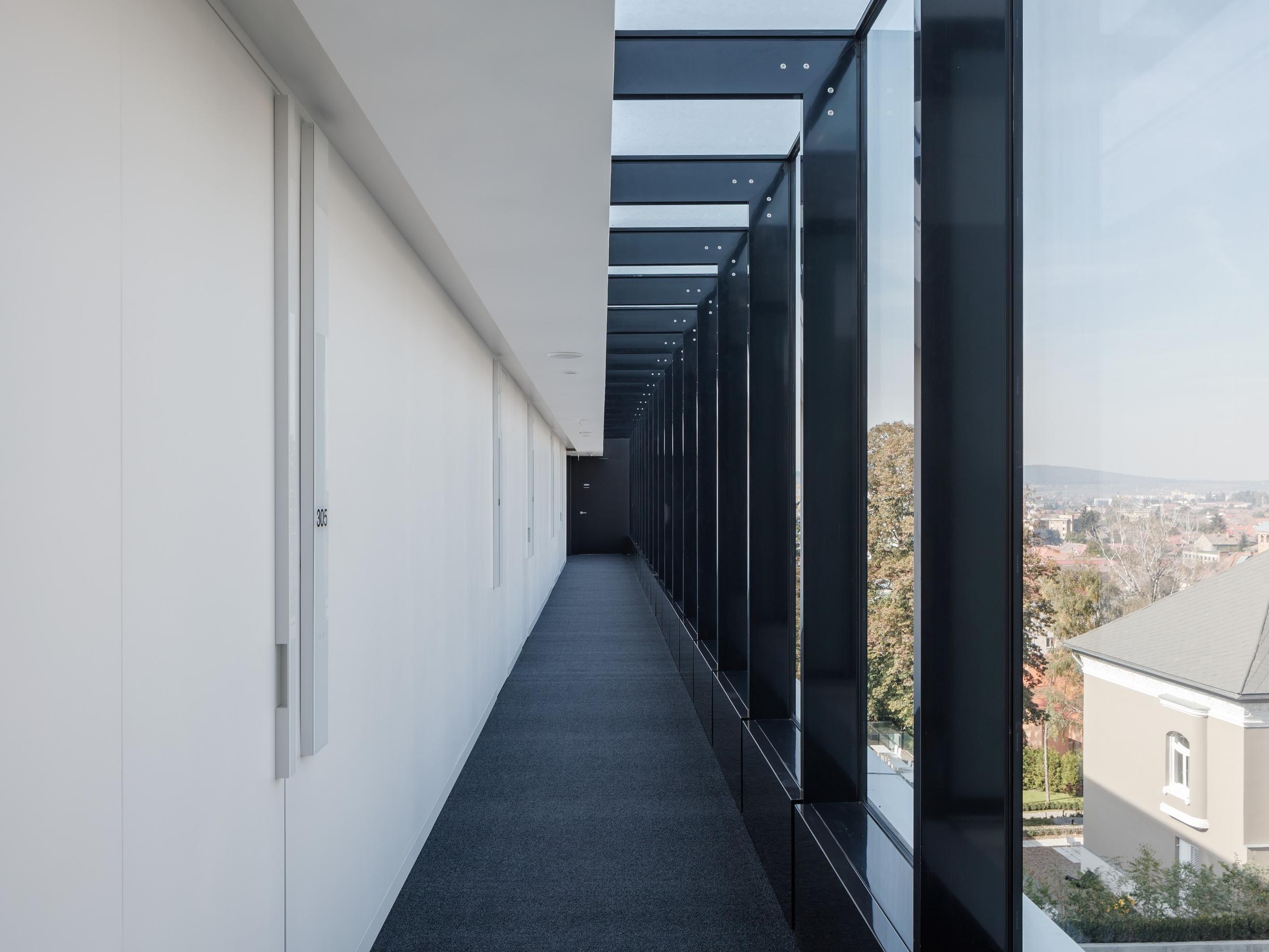 Hotel Privo Târgu-Mureş Exteriér fotografie