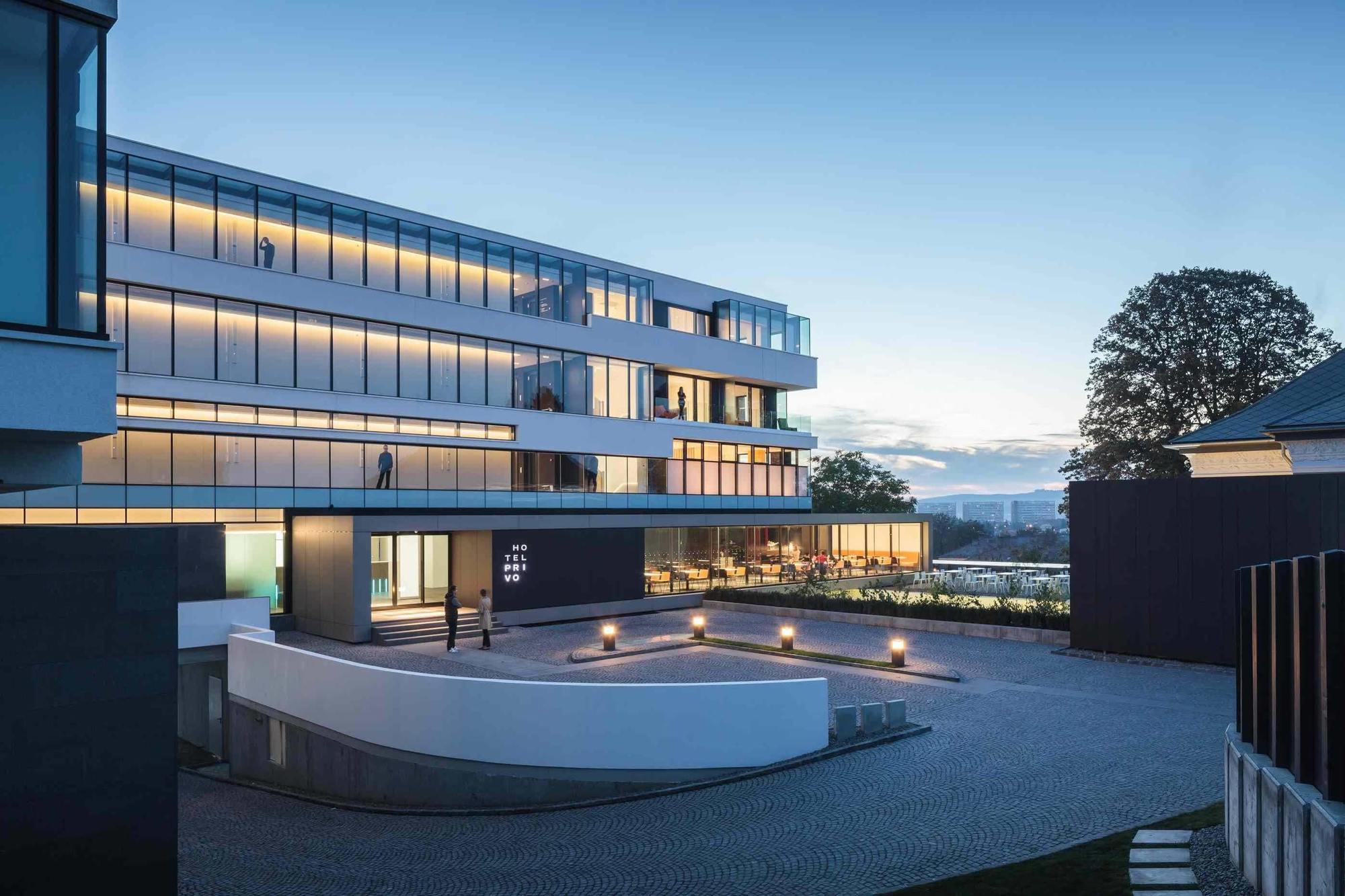 Hotel Privo Târgu-Mureş Exteriér fotografie